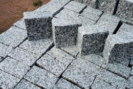Брусчатка 100x100 из Санарского гранита , фото Купить Брусчатка 100x100 из Санарского гранита в Пскове